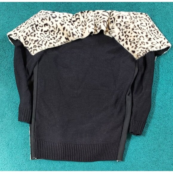 Twelfth Love Faux Suede Sweater with Faux Cheetah Fur Black Size Large - Picture 8 of 8